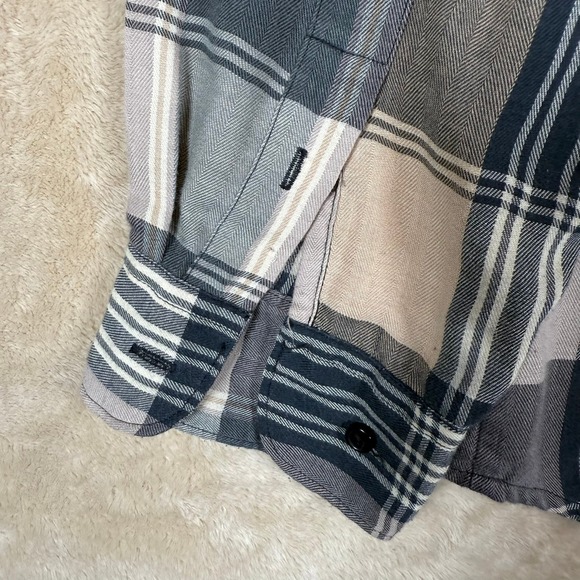 Diane Von Furstenberg Plaid Button Up Shirt Women's Long Sleeve Top - Picture 4 of 7